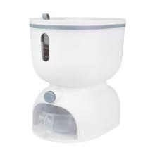 PLASTIC RICE STORAGE CONTAINER WITH CUP   5KG WHITE
